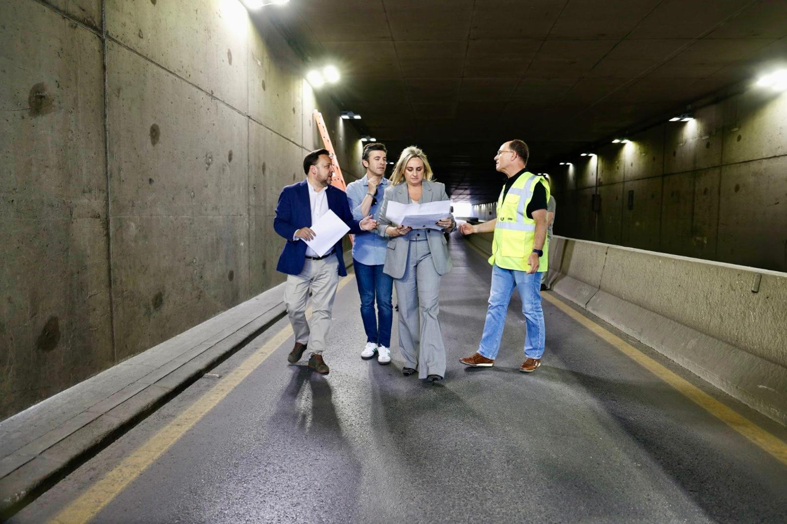 ©Ayto.Granada: El Ayuntamiento finaliza la renovación del alumbrado del túnel de la rotonda del Helicóptero con un ahorro de un 87% en la factura de la luz ©Ayto.Granada: El Ayuntamiento finaliza la renovación del alumbrado del túnel de la rotonda del Helicóptero con un ahorro de un 87% en la factura de la luz
